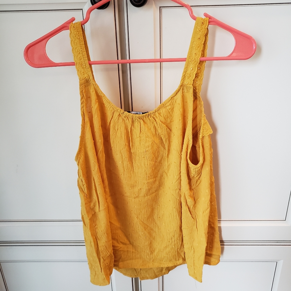 NWOT Ambiance Tank Size M in Mustard - Picture 6 of 7
